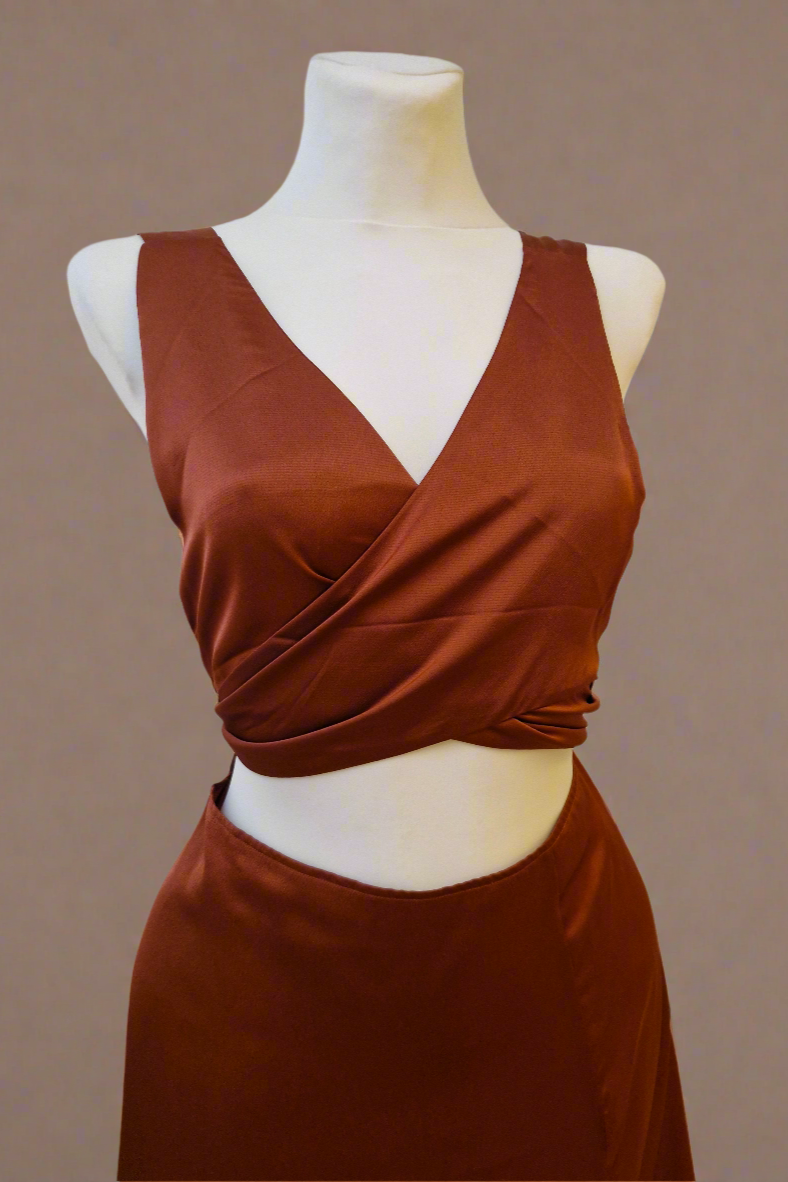 Long tile dress with cut-out design