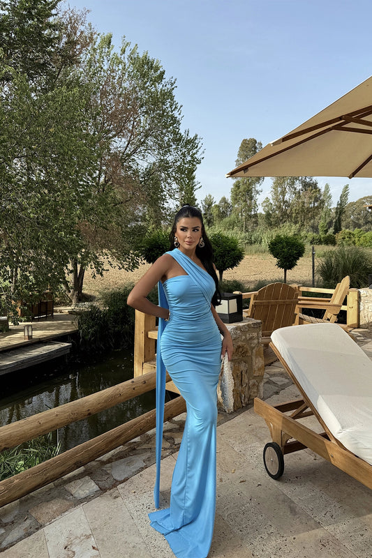 Light blue strapless dress with multi-position bow