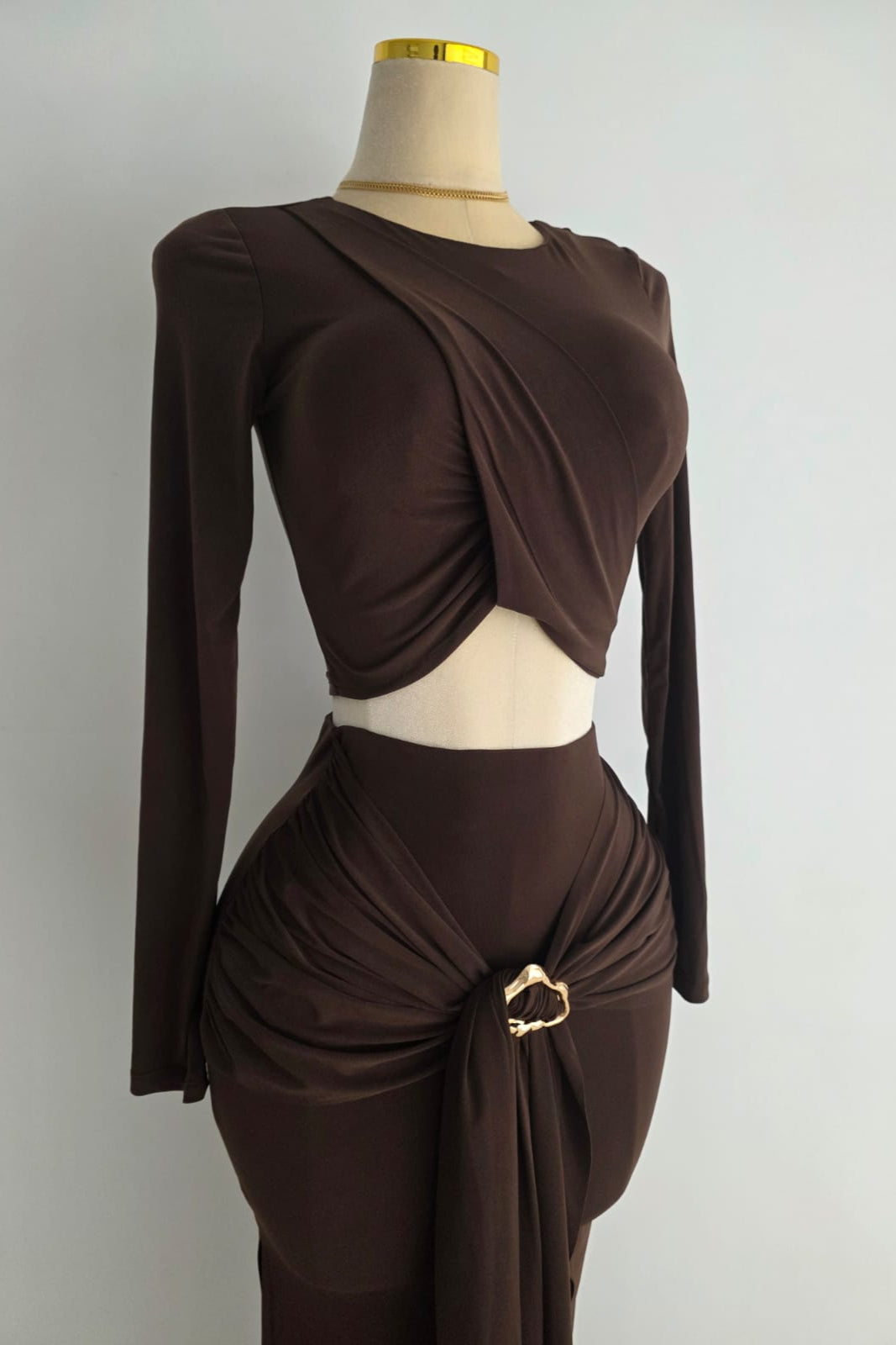 Conjunto dos piezas marrón chocolate